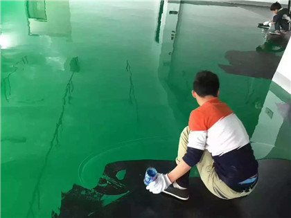 秦安下面给你一份环氧地坪漆施工的完整流程